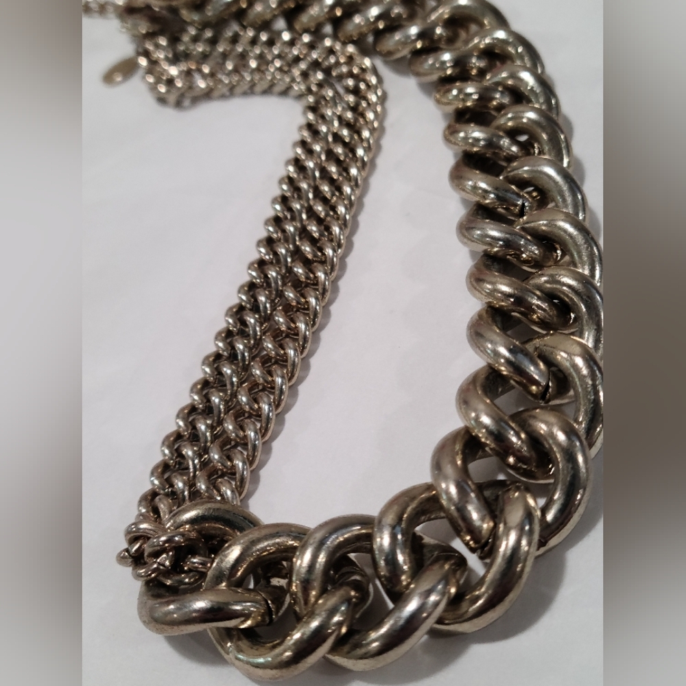 SALE!! Express Chunky Asymmetrical Necklace - Picture 8 of 8